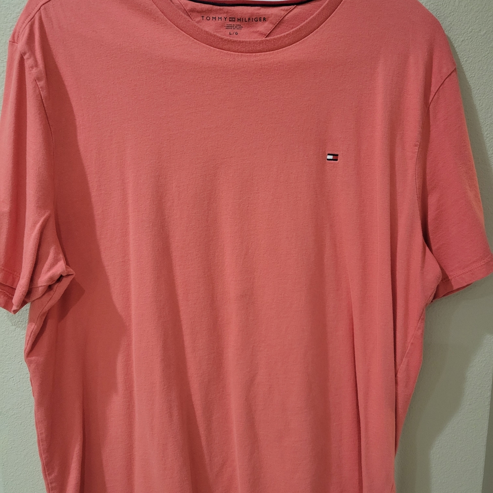 Tommy Hilfiger Men's Coral Tee